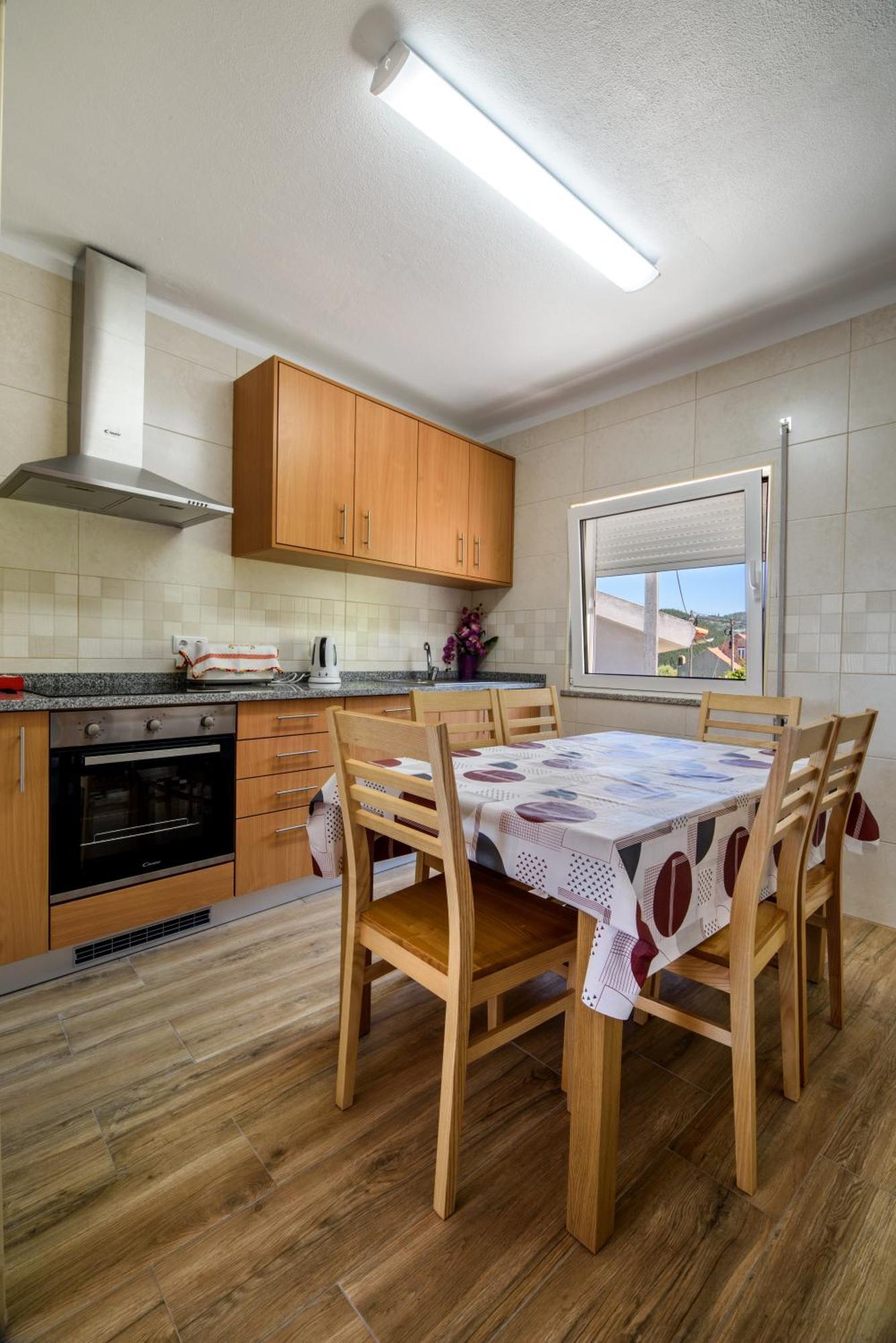Casa Do Beco - Fabulous 3 Bedroom House With An Office, Seia, Serra Da Estrela Holiday home