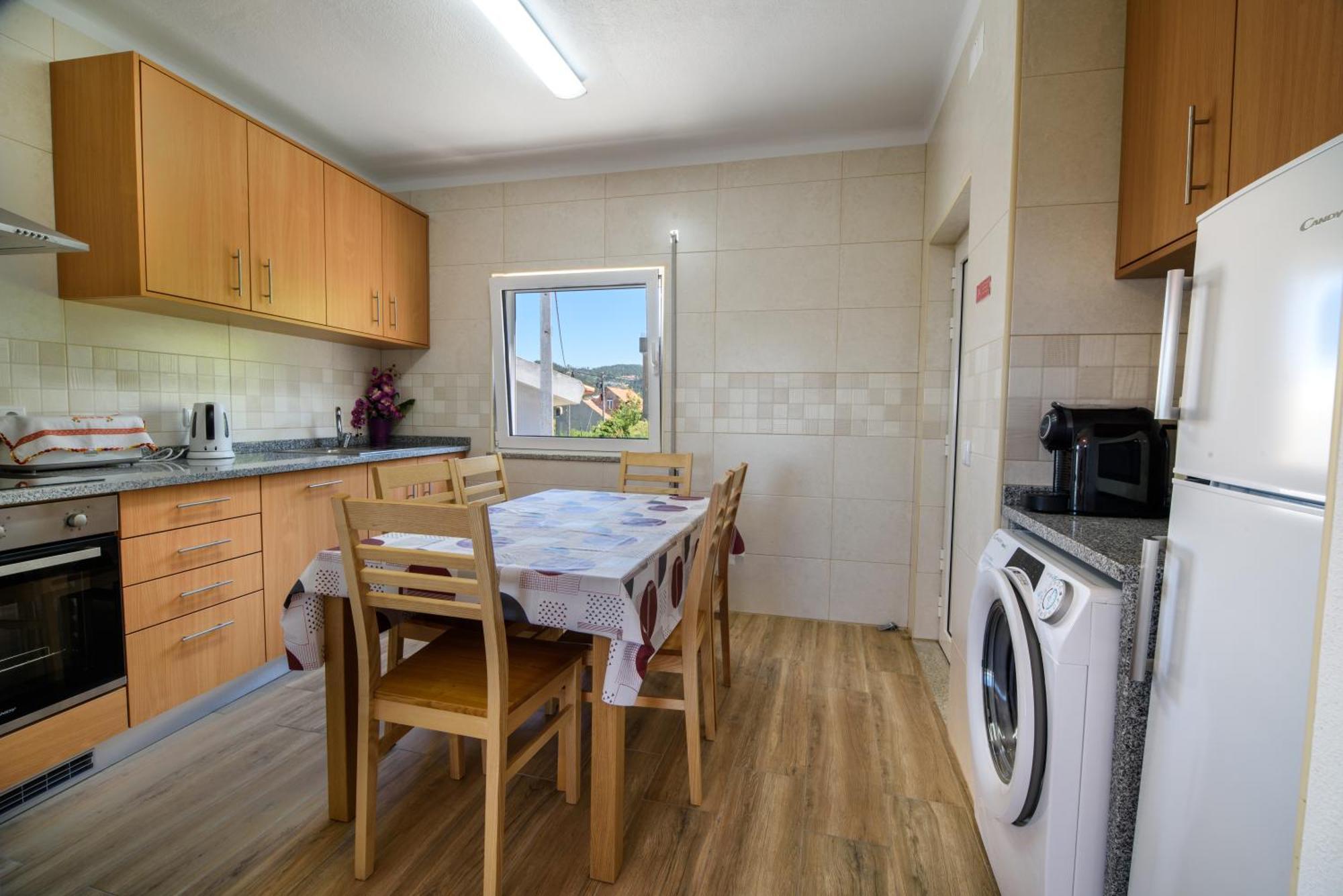 Casa Do Beco - Fabulous 3 Bedroom House With An Office, Seia, Serra Da Estrela Lapa dos Dinheiros